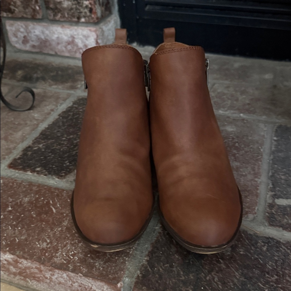 Lucky Brand Women's Basel Ankle Bootie Leather Boots Toffee Size 10 - Picture 2 of 10
